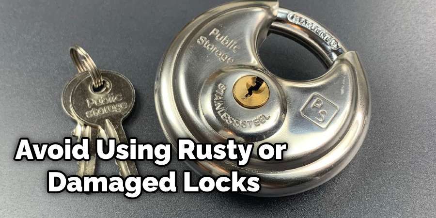 How to Remove a Disc Lock Without a Key