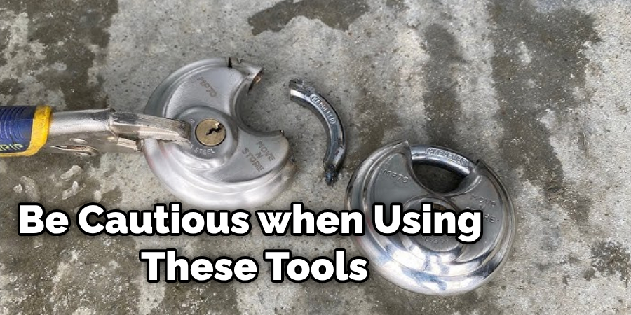 How to Remove a Disc Lock Without a Key