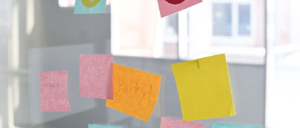 How to Stick the Paper to Glass Permanently