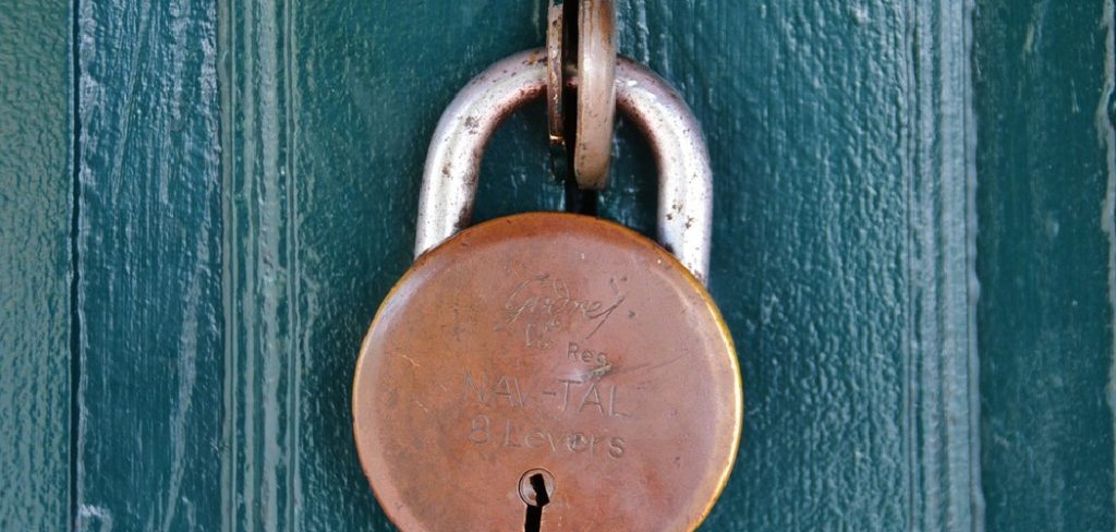 How to Open a Disc Padlock Without a Key